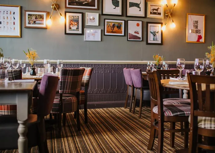 The Devil'S Punchbowl Hotel Hindhead