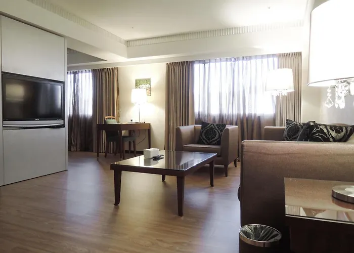 Check Inn Taipei Neihu