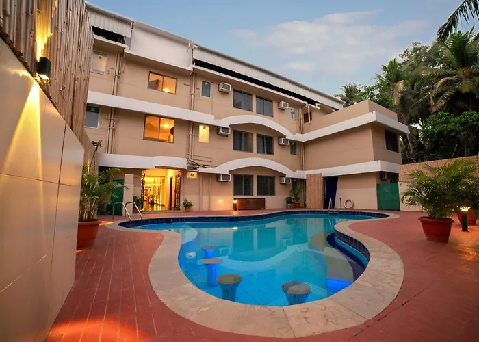 Treehouse Stamp Hotel Colva