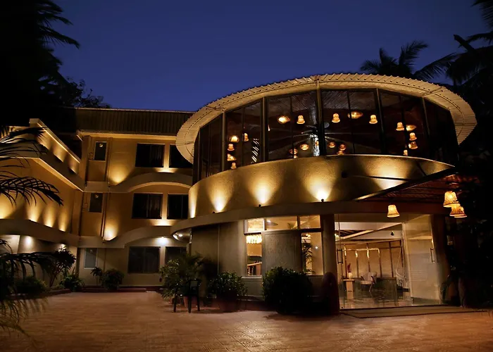 Treehouse Stamp Hotel Colva