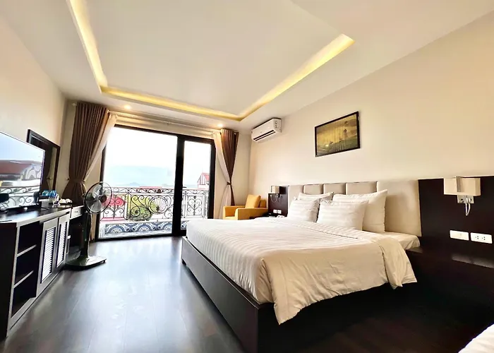 Paragon Noi Bai Hotel & Pool Hanoi
