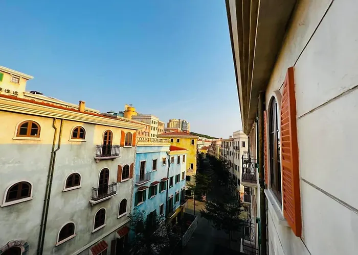 Rova Hotel Sunset Town Phu Quoc