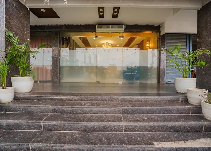 Hotel Highway Greens Near Vr Punjab Mall Airport Road Mohali Chandigarh
