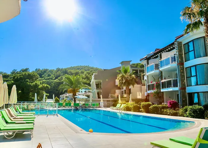 Tropical Suits Oludeniz