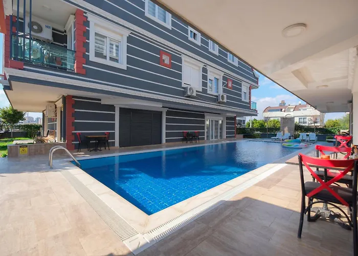 Avullar Palace Hotel Antalya