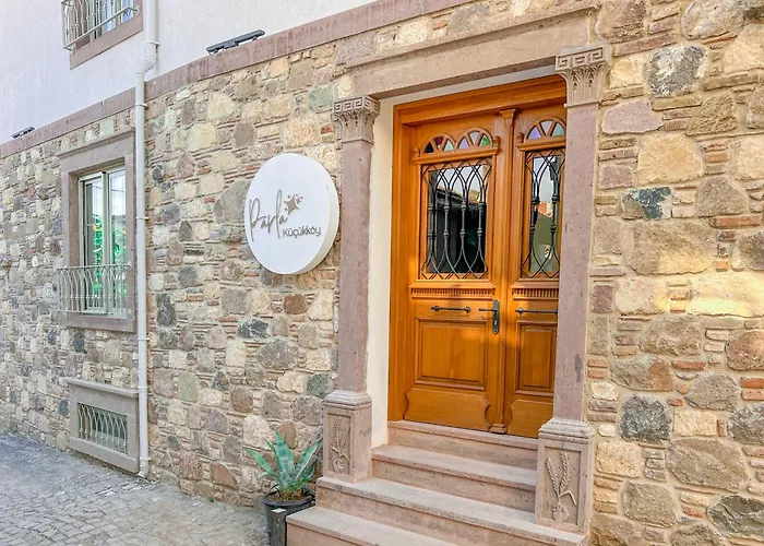 Parla Küçükköy Otel Ayvalı