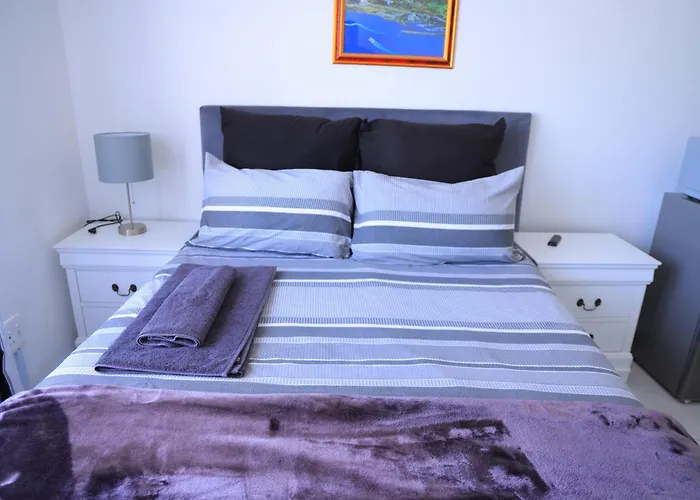Paradise Guest House Cape Town