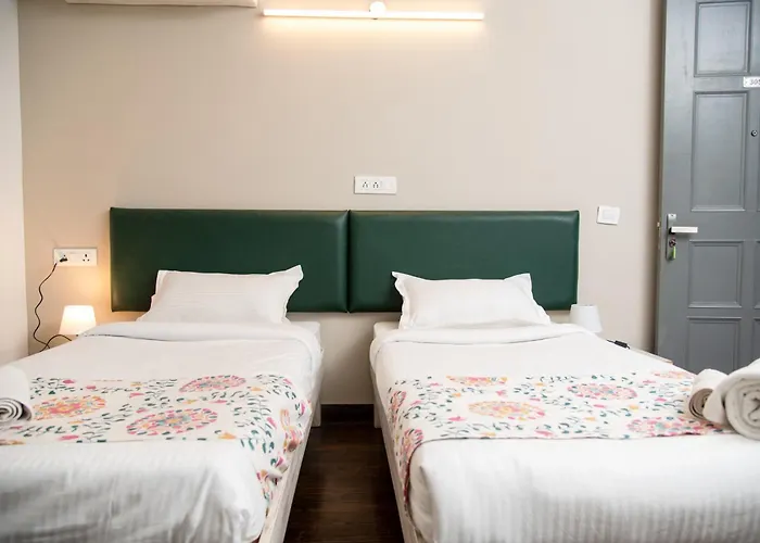 Vamsor Heights 30 Hotel Gurgaon