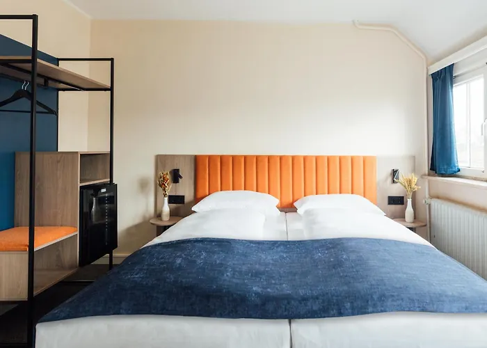 MYKY Hotel Pinneberg - Free Parking