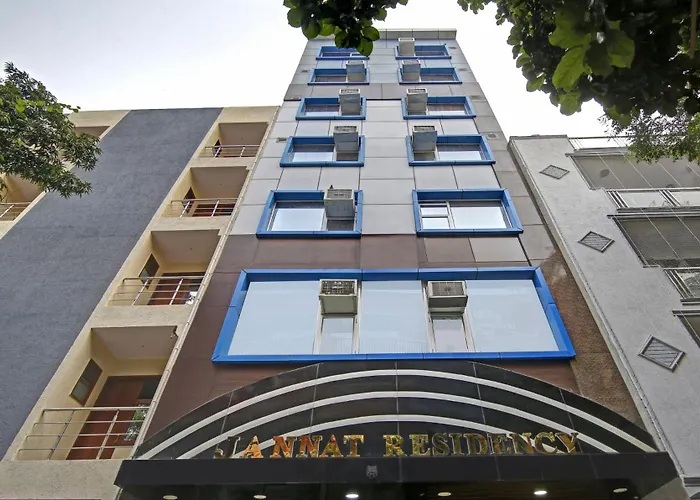 Jannat Residency, Sector 7 Near Yashobhoomi Hotel New Delhi