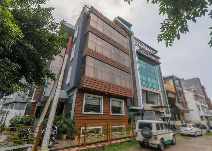 Hotel Surya Lucknow