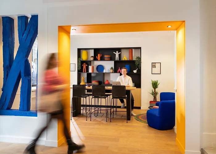 Korner Louvre Otel Paris
