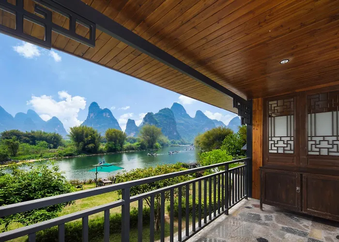 Yangshuo Mountain Retreat Hotel