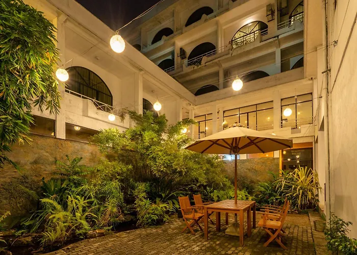 Kandyan Reach Hotel Kurunegala