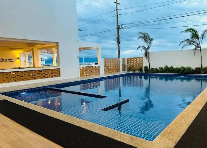 Playa Azul Baler Hotel
