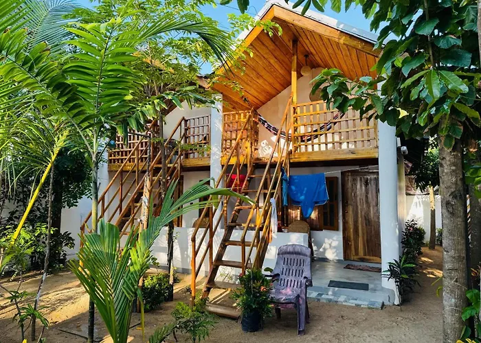Beach Wave Hotel Arugam Bay