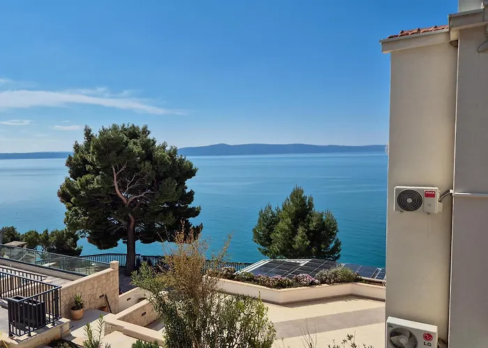 Villa Cascada Podgora 