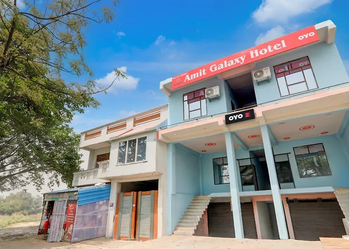 Hotel O Amit Galaxy Hotel Lucknow