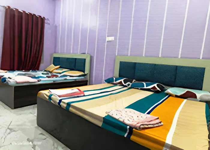 Shree Ayodhya Dham Guest House 300 Meter Away To Shree Ram Temple, Free Pickup And Wifi