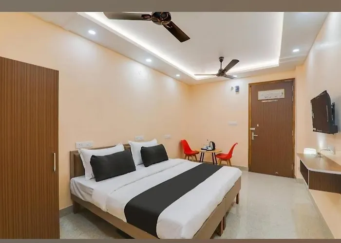 Lovely Inn Lucknow