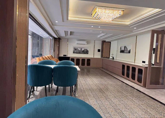 Hotel Mumbai House Vijay Nagar Nr Brilliant Convention Center Indore