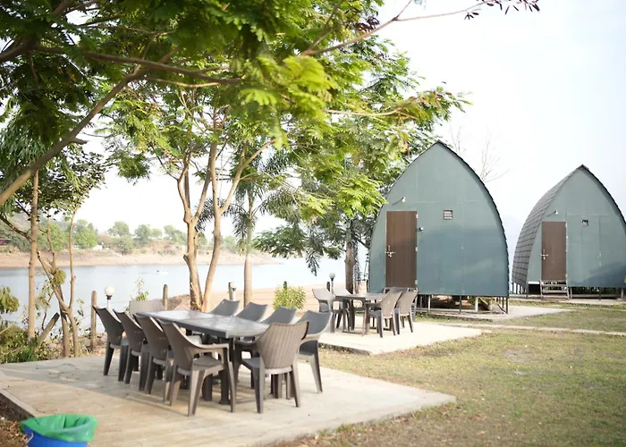 Samadhan Resort And Boating Pune