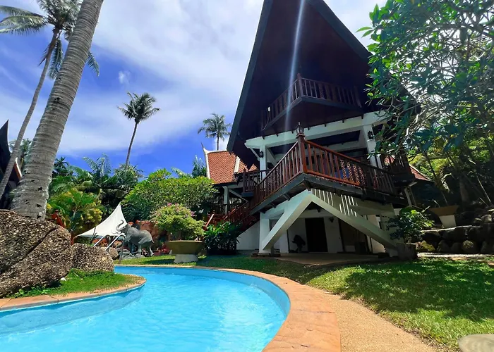 Coco Palace Resort Rawai