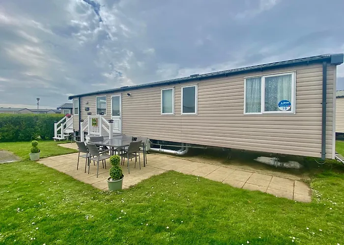 Caravan Church Farm Holiday Village Pagham