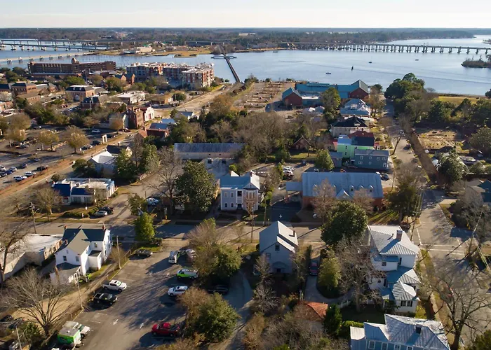 Aerie Bed & Breakfast New Bern
