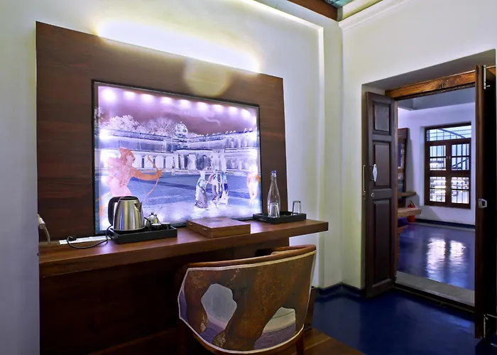 Tanjore Hi Hotel Thanjavur