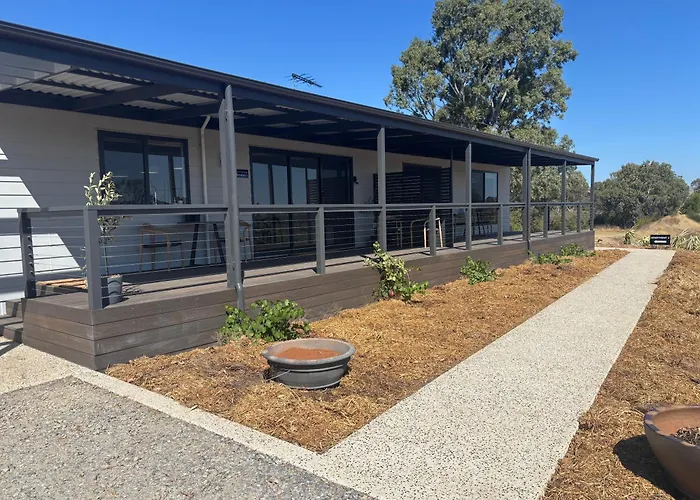 Pirathon Country Estate Bed & Breakfast Tanunda