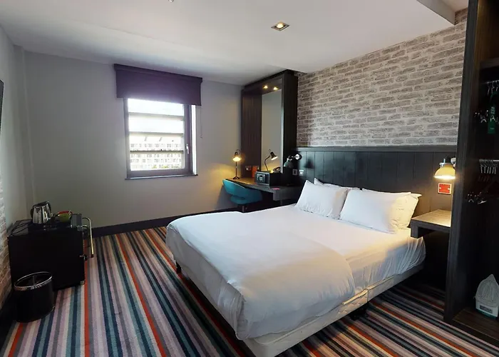 Village Hotel Edimburgo