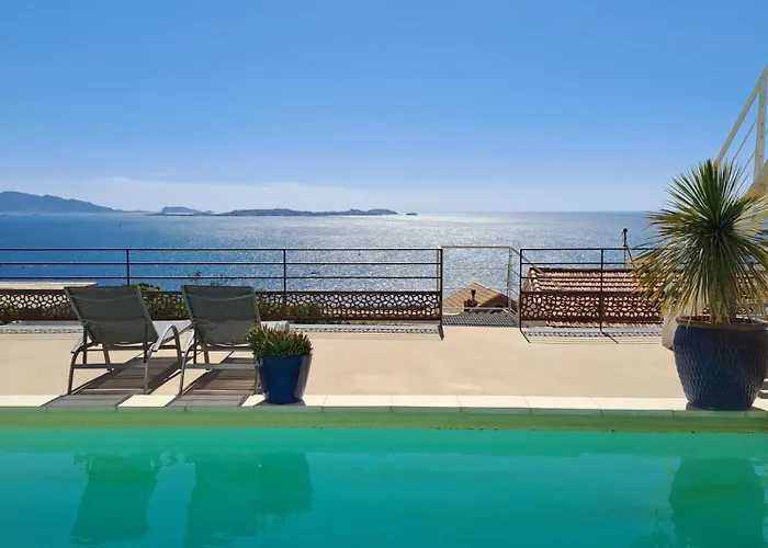 Suite Love Spa Piscine Vue Mer 1 Marseille