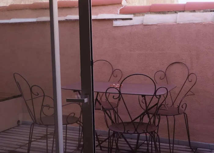 Les Chambres De La Releve Marseille