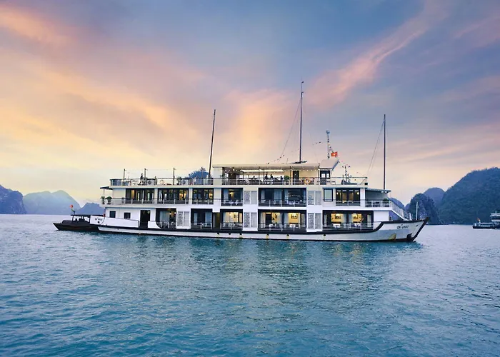 Mila Lux Cruises Hotel Ha Long