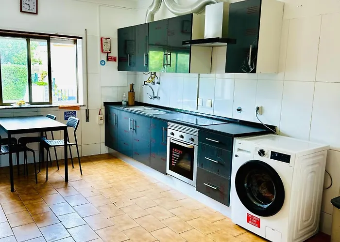 Portimao Central Holiday Guesthouse