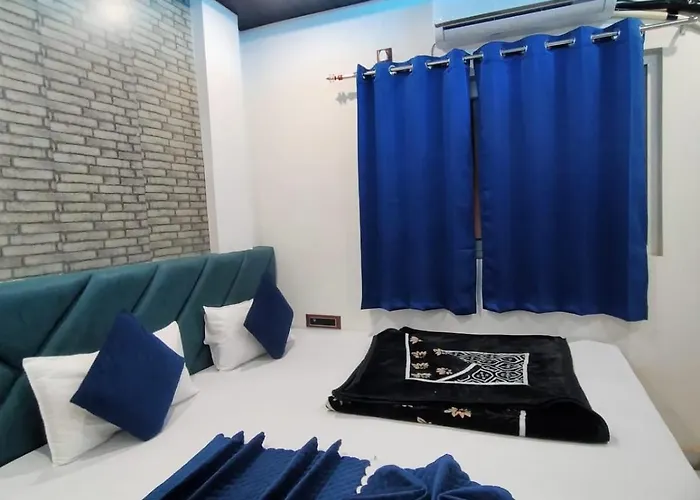 Neelkanth Pg House Varanasi