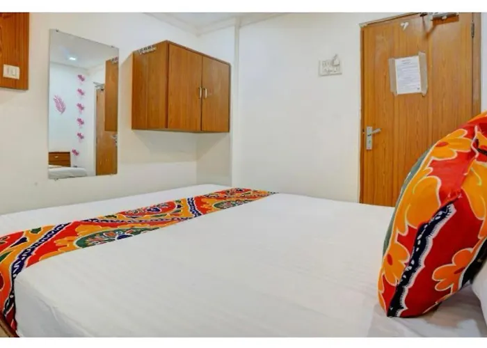 Hotel Super Mumbai