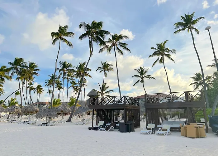 Serenity Suites With Rooftop Pool, Beach Club, Spa, Restaurants Punta Cana