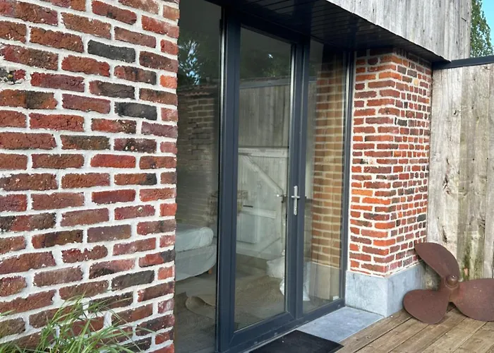 Suite Du Canal Cambrai