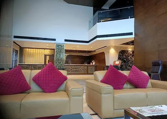Blossoms Room Hotel Park Continental- A Luxury Collection Hotel Hyderabad