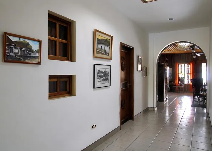 Hotel Mozonte Managua
