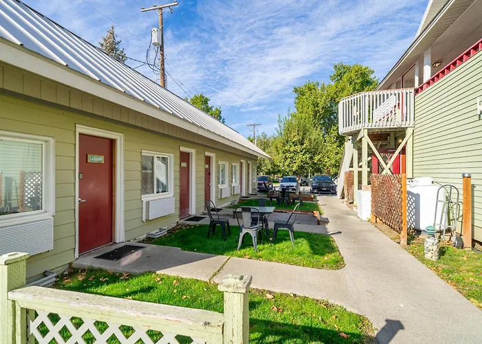 Riverwalk Park Inn Chelan
