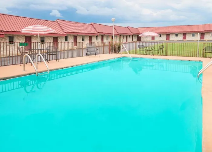 Ozark Junction Mountain View By Oyo Motel
