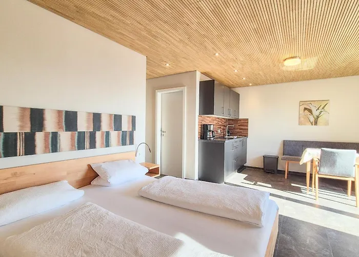Weinhof Hornstein - Appartements Nonnenhorn