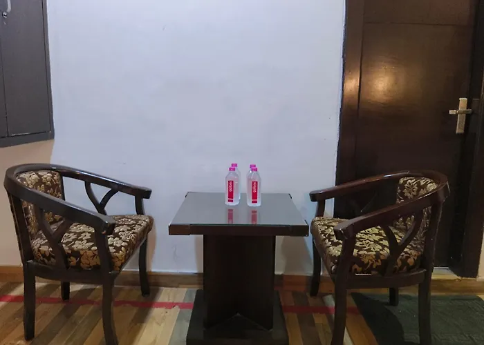 Hotel Samovar By Goyal Hoteleirs Agra 