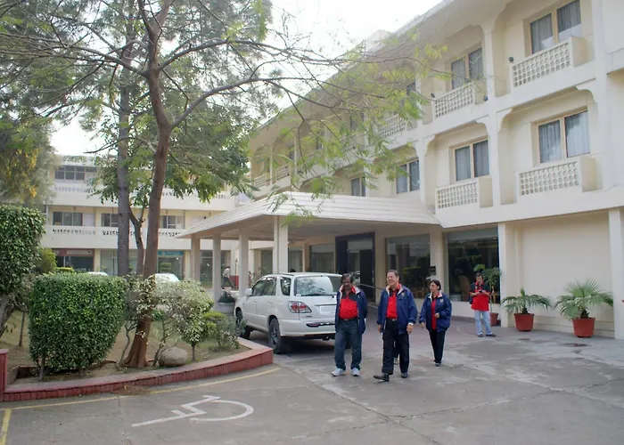 Ritz Plaza Hotel Amritsar