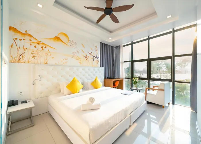 Star City Riverside Hotel By Haviland Da Nang