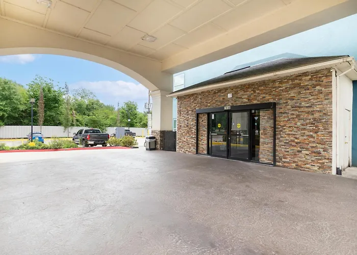 Wingate By Wyndham Humble/Houston Intercontinental Airport Hotel