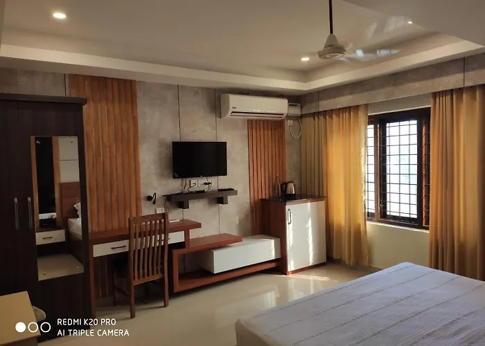 Hotel Sree Gokulam Apartments Guruvayur